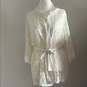 Victoria's Secret Ivory Lace Robe